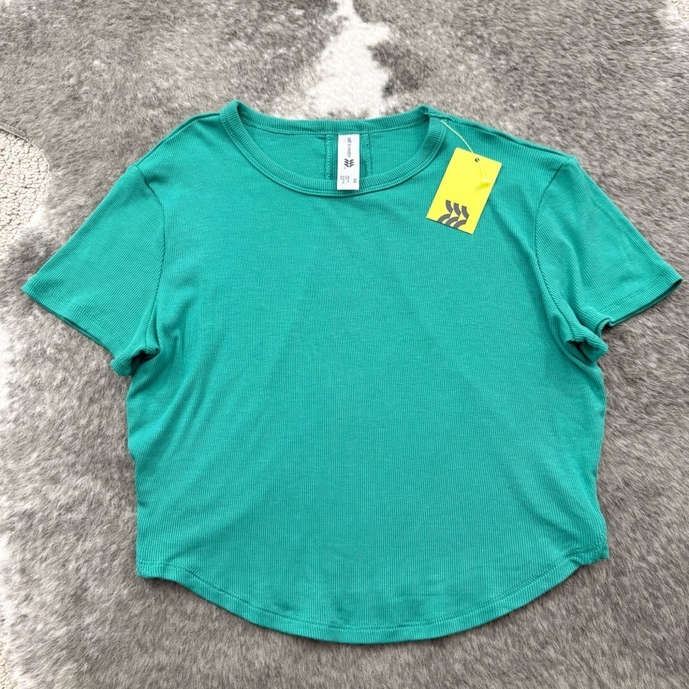 NWT All In Motion Ribbed Shirt - Picture 5 of 10